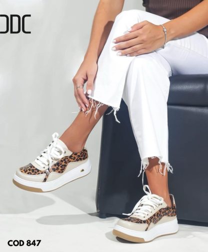 Sneaker