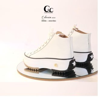Sneaker