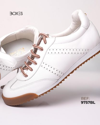 Sneaker