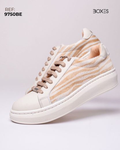 Sneaker