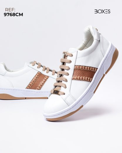 Sneaker