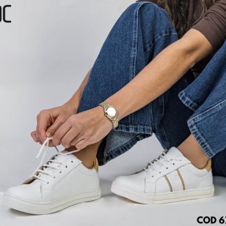 Sneaker