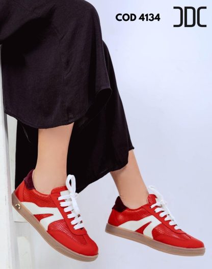 Sneaker